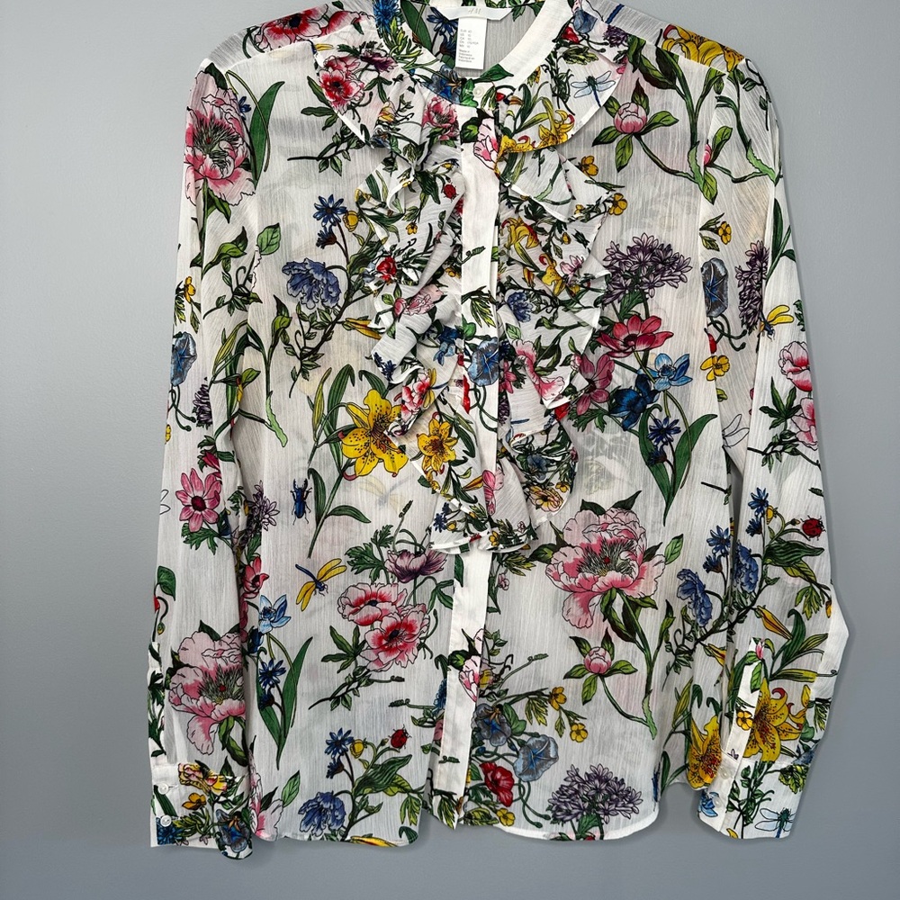 Floral Ruffle Blouse - Delicate and Unique